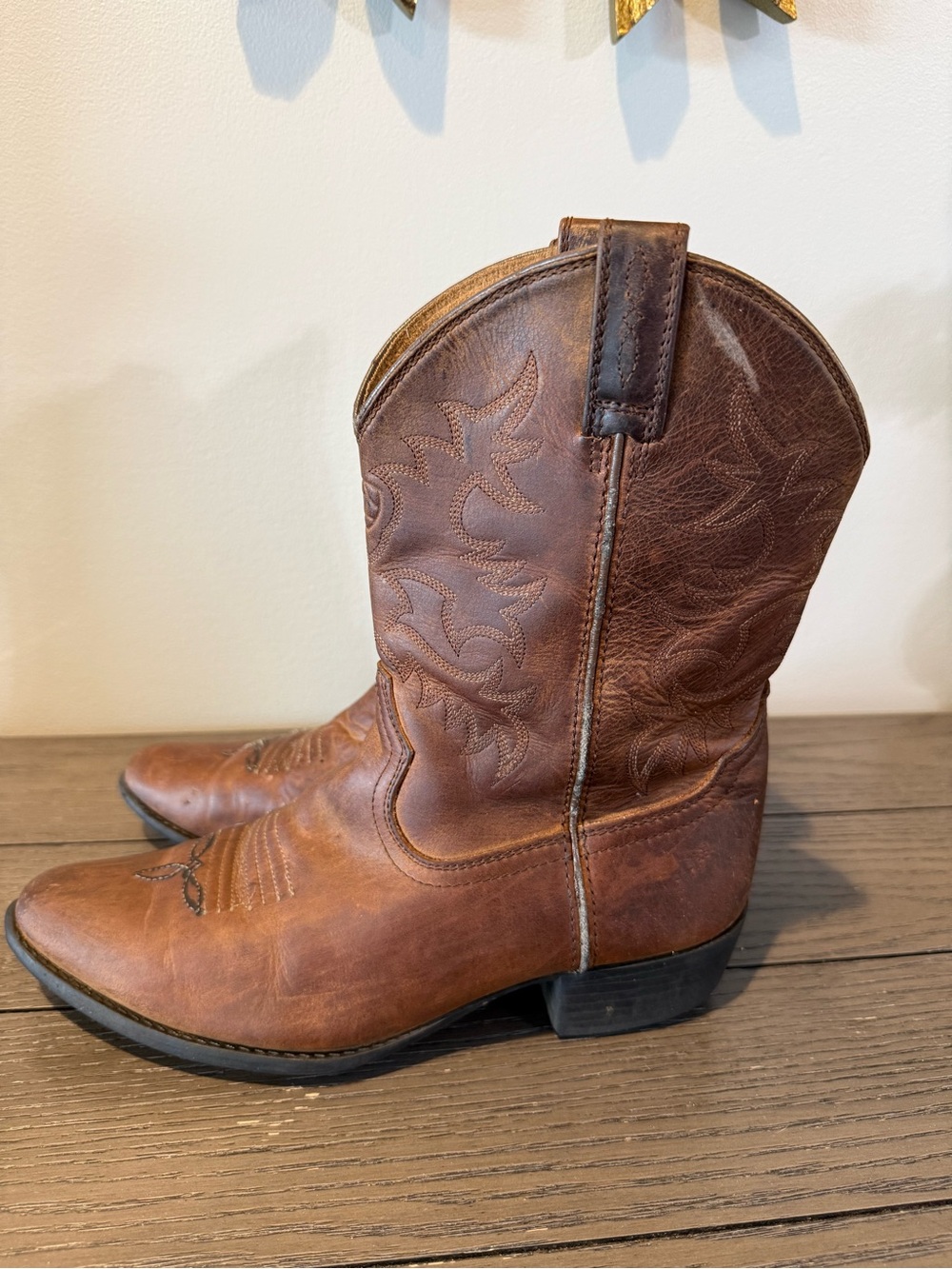 Aria Tan Suede Boot Interior Label